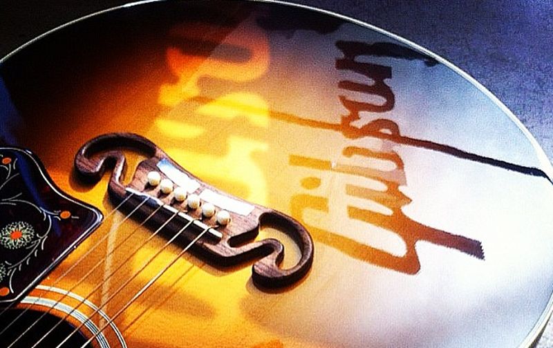 Gibson. Легендарные гитары